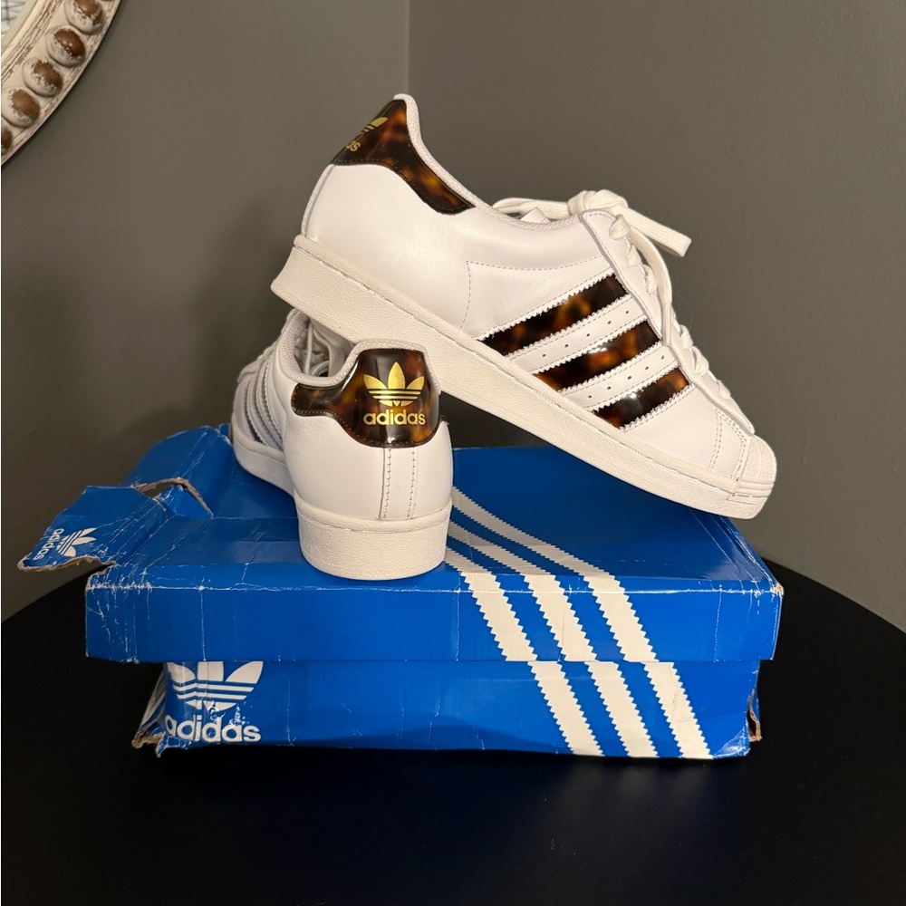 Adidas Superstar White Sneakers with Tortoiseshell & Gold Accents Women’s Size 9
